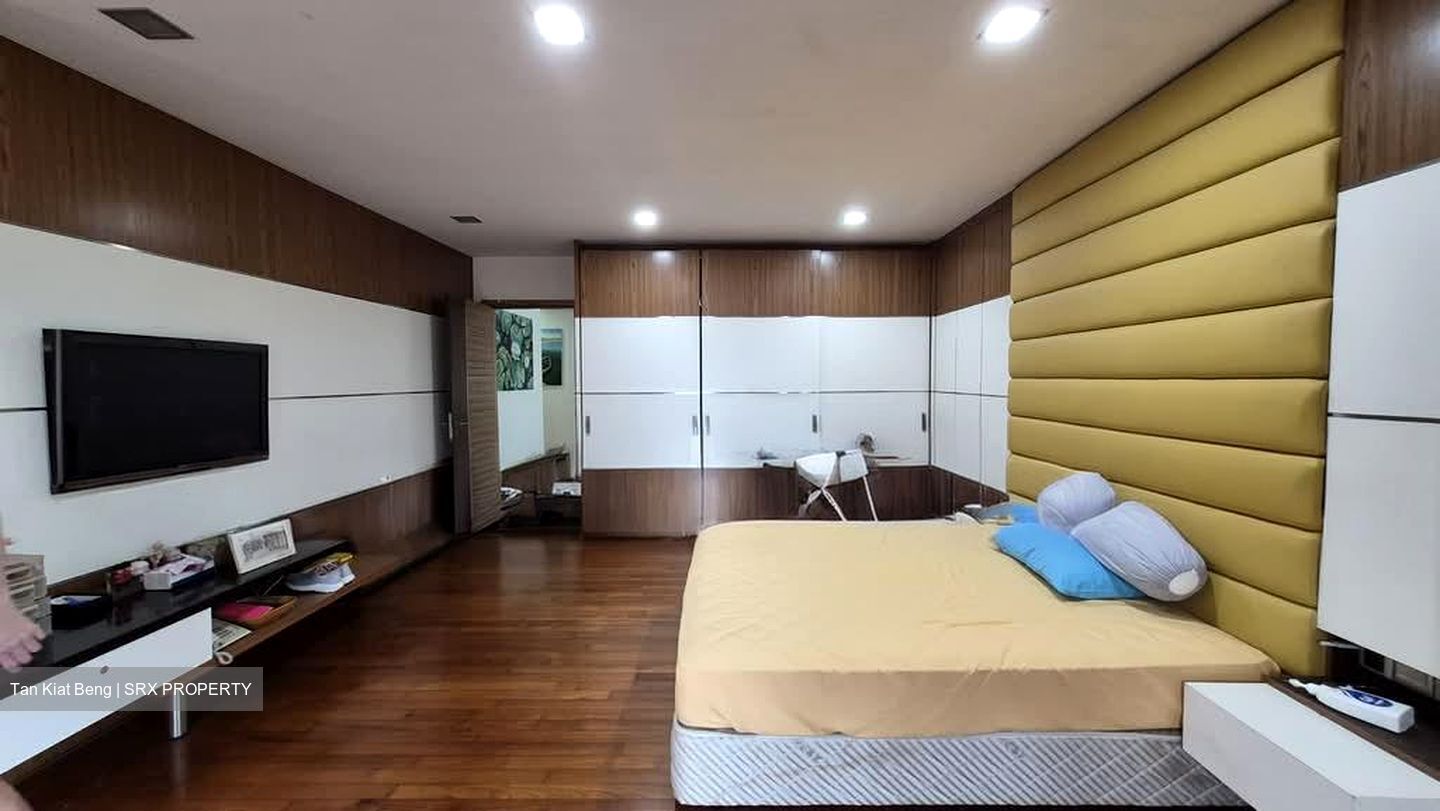 Lentor Villas (D26), Semi-Detached #555858651